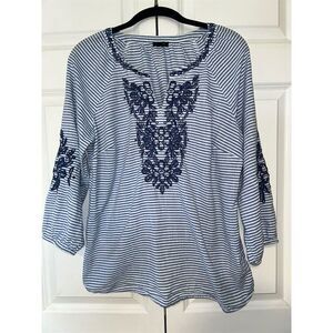 Talbots Women's M Blue & White Striped Embroidered 3/4 Sleeve Tunic